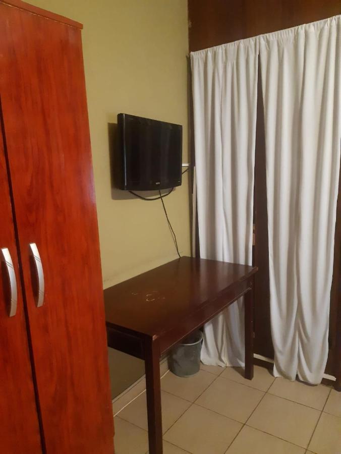 Hotel Duclout Confort Inn Monte Grande Ngoại thất bức ảnh